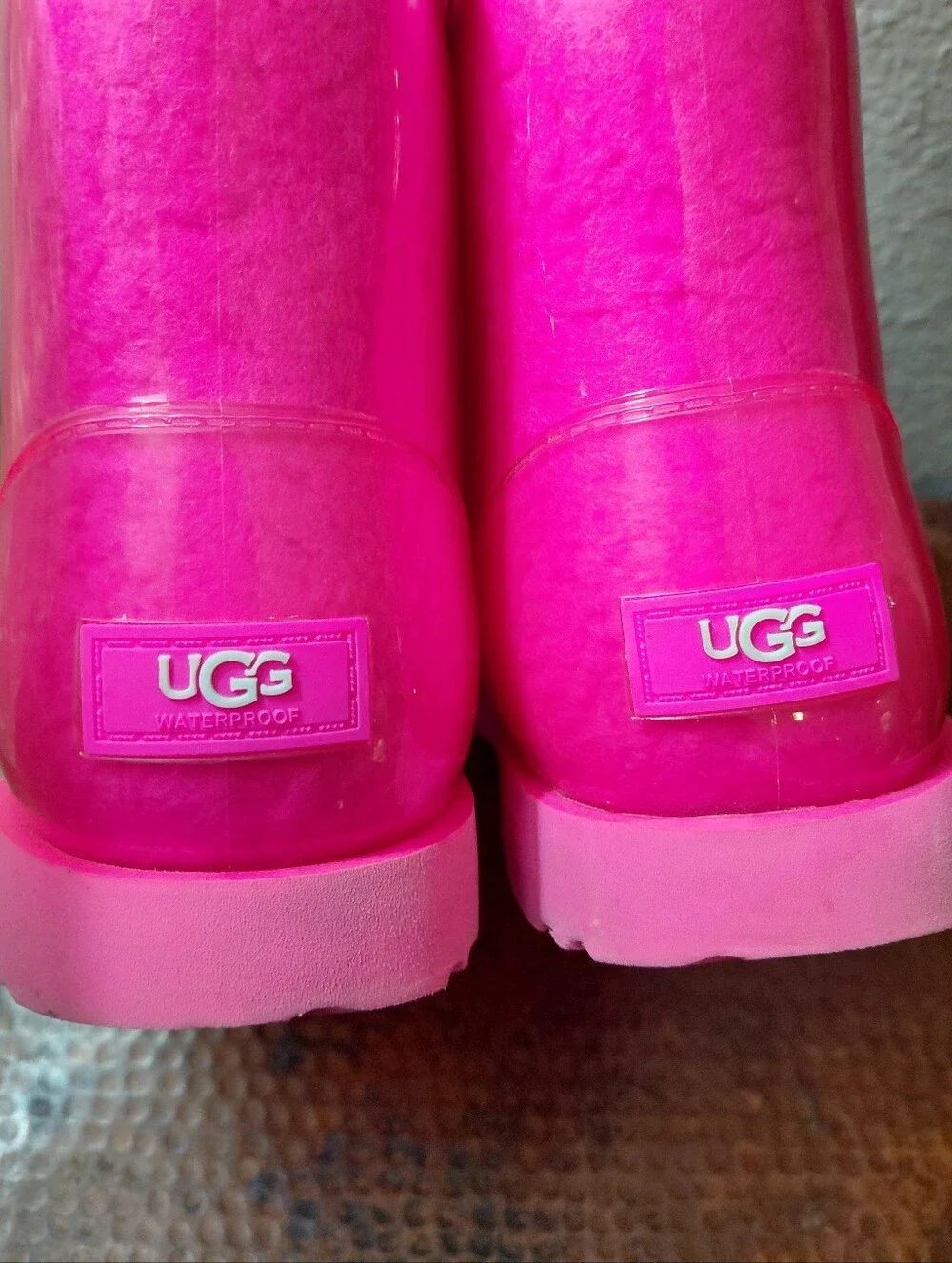UGG Sz. 6 Taffy Pink Classic Clear Mini Waterproof Boot